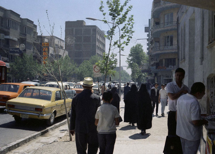 یکی از خیابان‌های تهران، 16 ژوئن 1970