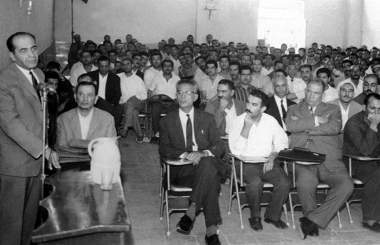 نگاه پرمعنای «عیار» به میرغصبِ خویش! نگاه پرمعنای «عیار» به میرغصبِ خویش!