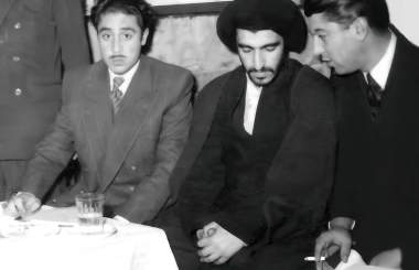 دلیرمردی که اُشتلمِ قصاب تهران را بیپاسخ ننهاد! دلیرمردی که اُشتلمِ قصاب تهران را بیپاسخ ننهاد!