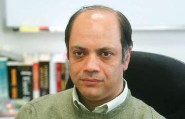 رفتار دینی و سیاسی مدرس، یکپارچه است رفتار دینی و سیاسی مدرس، یکپارچه است