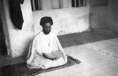 قوای نظامی در ساعت 2 نیمهشب، به مردم حمله کردند! قوای نظامی در ساعت 2 نیمهشب، به مردم حمله کردند!